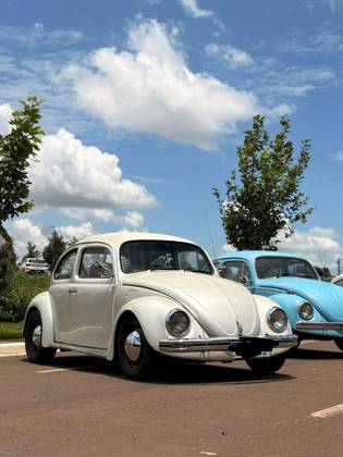 VOLKSWAGEN FUSCA 1.6 8V GASOLINA 2P MANUAL
